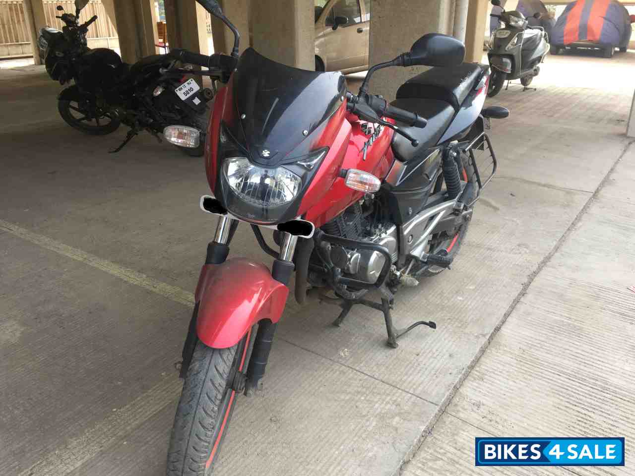Wine Red Bajaj Pulsar 180 DTSi