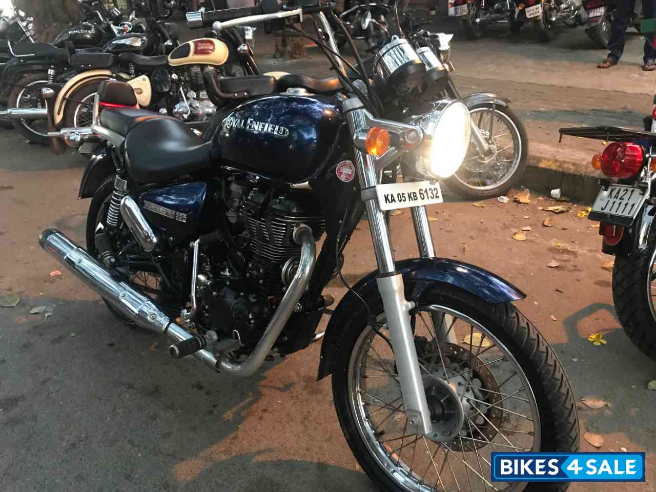Royal Enfield Thunderbird TwinSpark 350