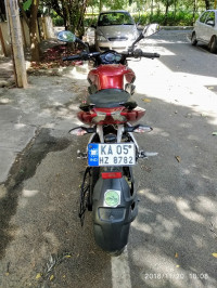 Red Bajaj Pulsar 200 NS