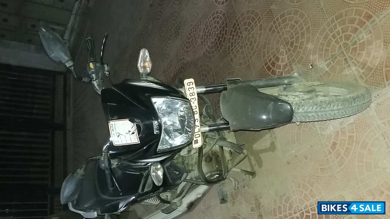 Black TVS Star City Plus