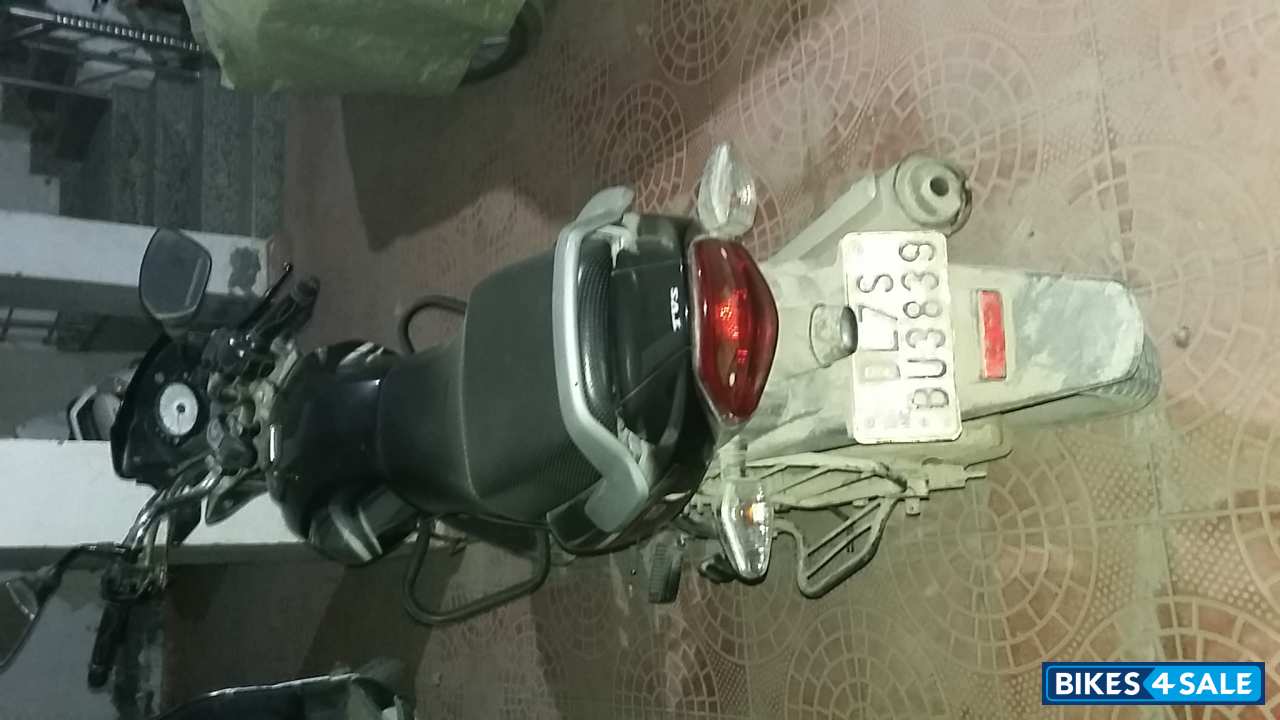 Black TVS Star City Plus