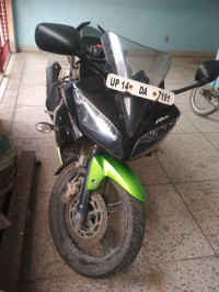 Black Green Yamaha YZF R15