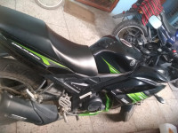 Black Green Yamaha YZF R15