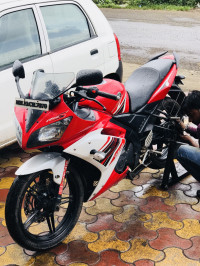 Yamaha YZF R15