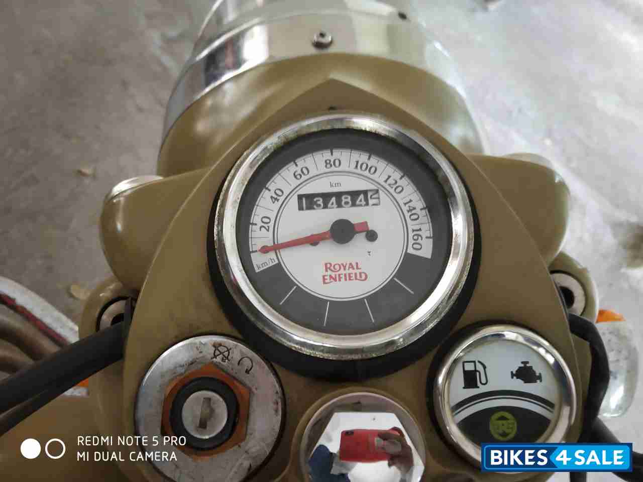 Dessert Storm Royal Enfield Classic Desert Storm