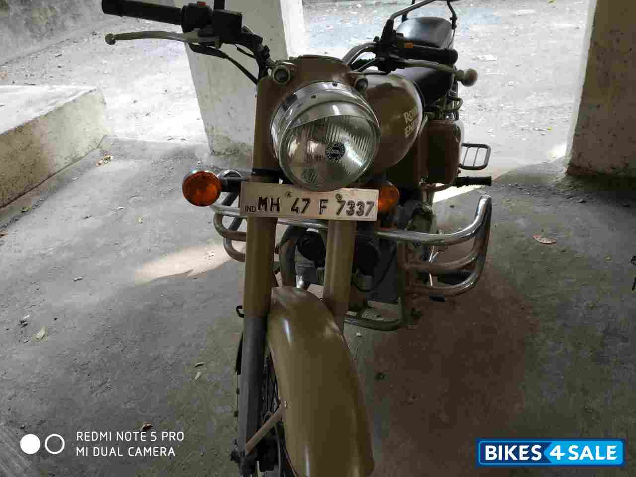 Dessert Storm Royal Enfield Classic Desert Storm