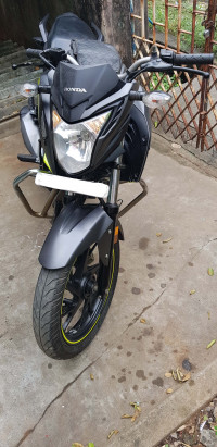 Honda CB Hornet 160R