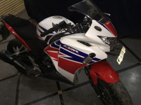 Honda CBR 250R