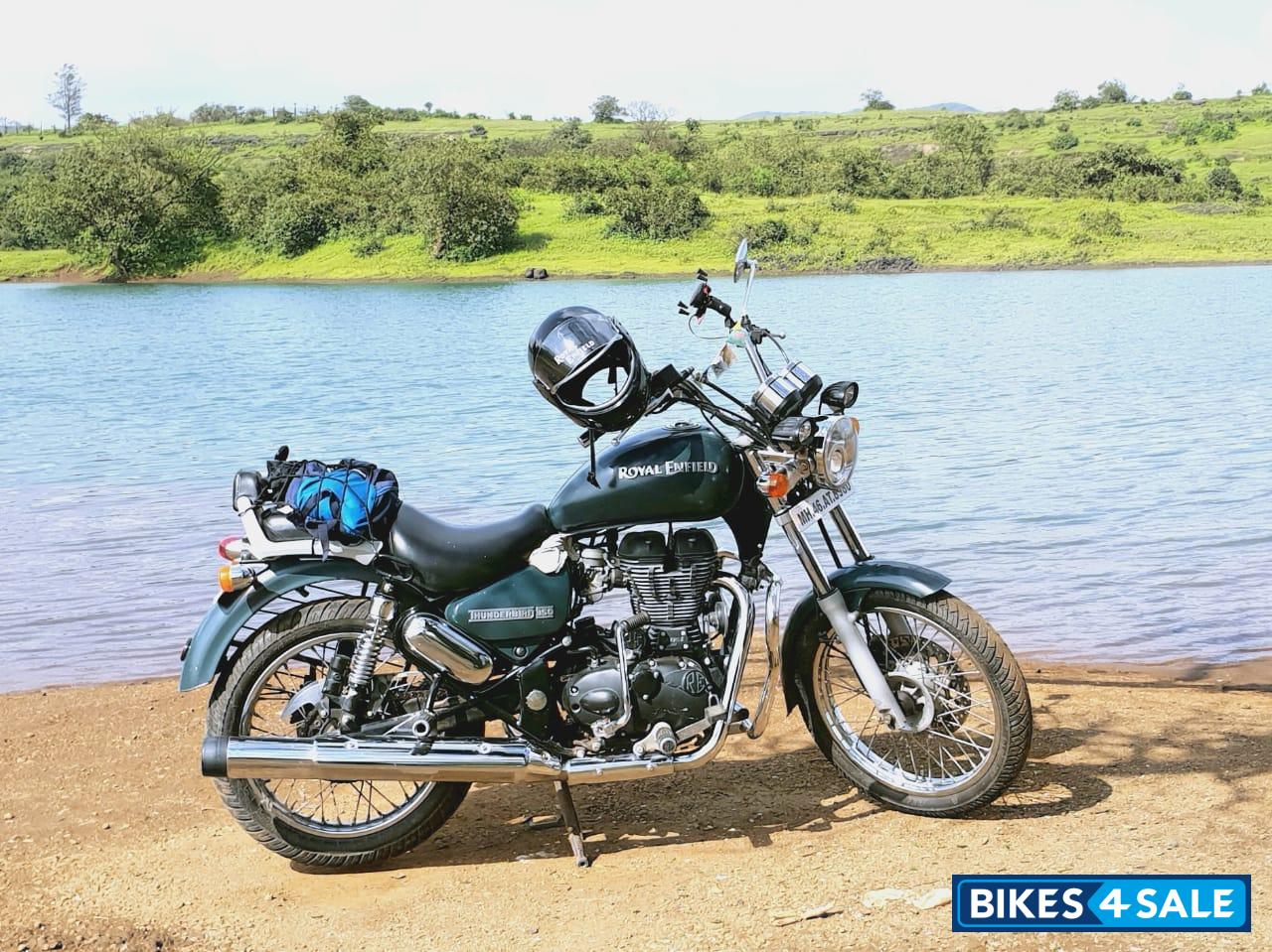 Asphalt Royal Enfield Thunderbird 350