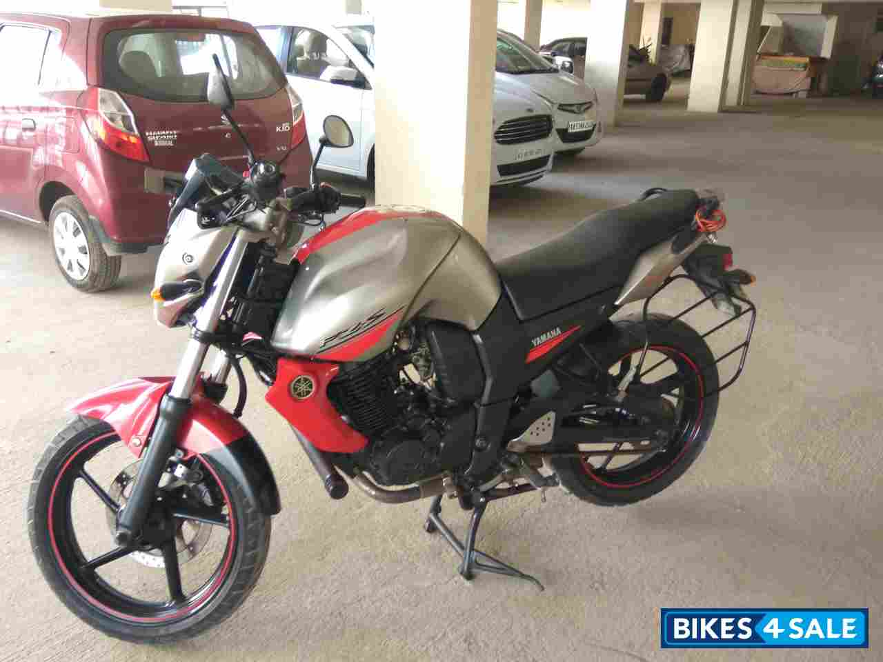 Yamaha FZ-S Yamaha FZ-S