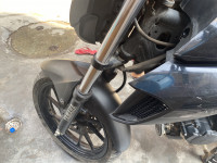 Black Yamaha FZ25