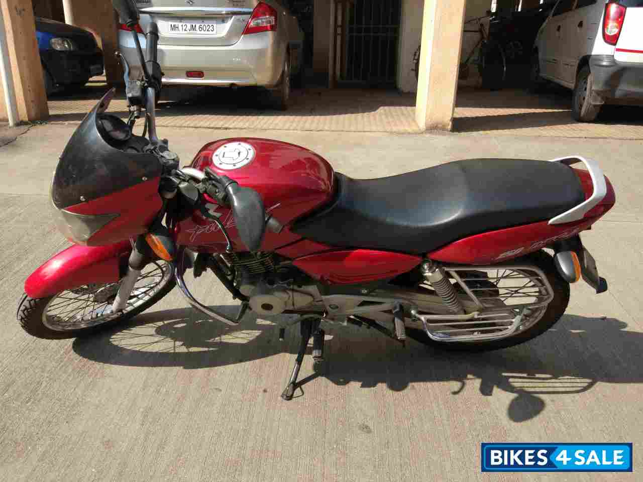 Red Bajaj Pulsar 150 DTSi