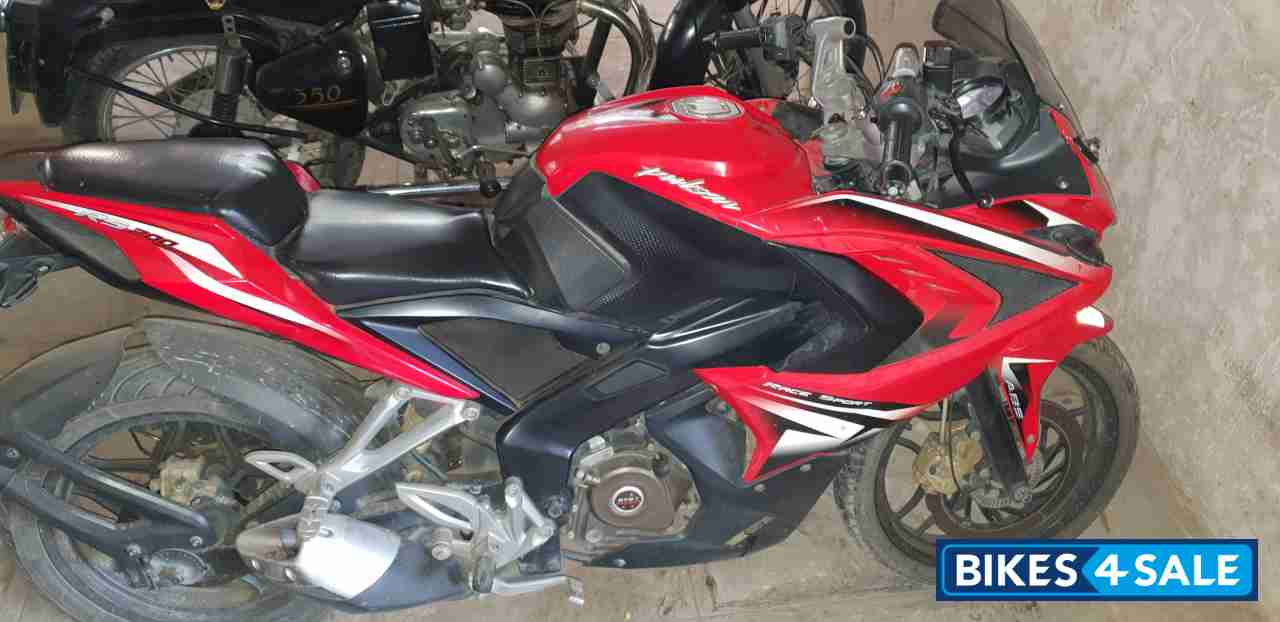 Passion Red Bajaj Pulsar RS 200 ABS