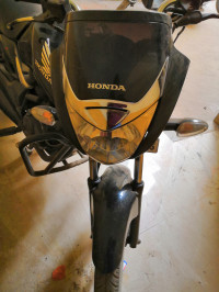 Black Honda CB Unicorn