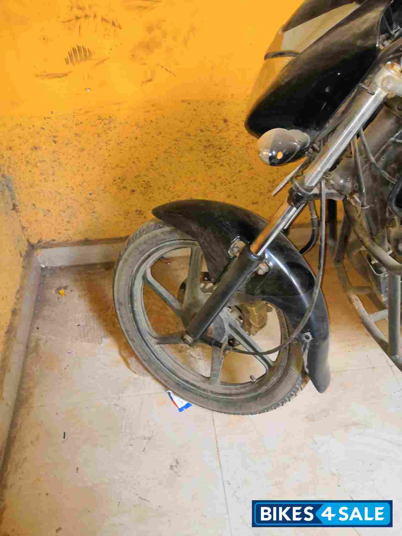 Black Honda CB Unicorn