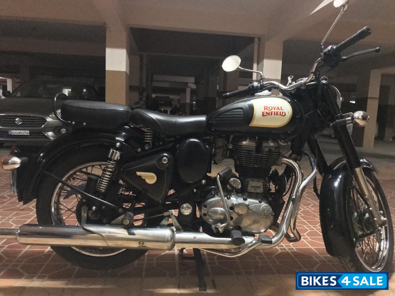 Royal Enfield Classic Royal Enfield Classic