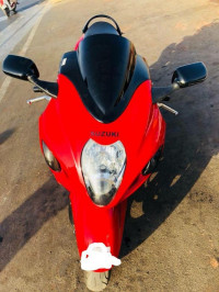 Red Suzuki Hayabusa