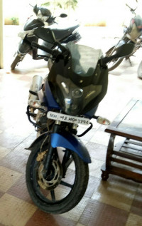 Blue/black Bajaj Pulsar 220F