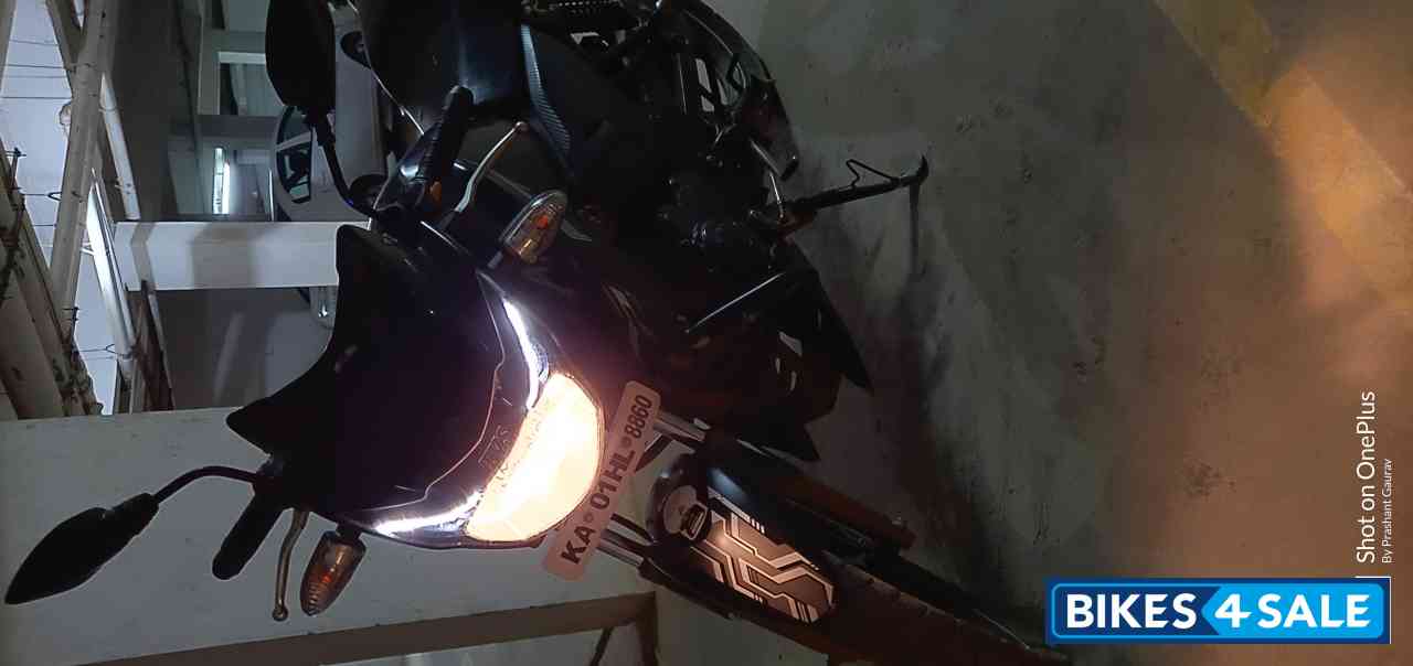 Matte Black TVS Apache RTR 180