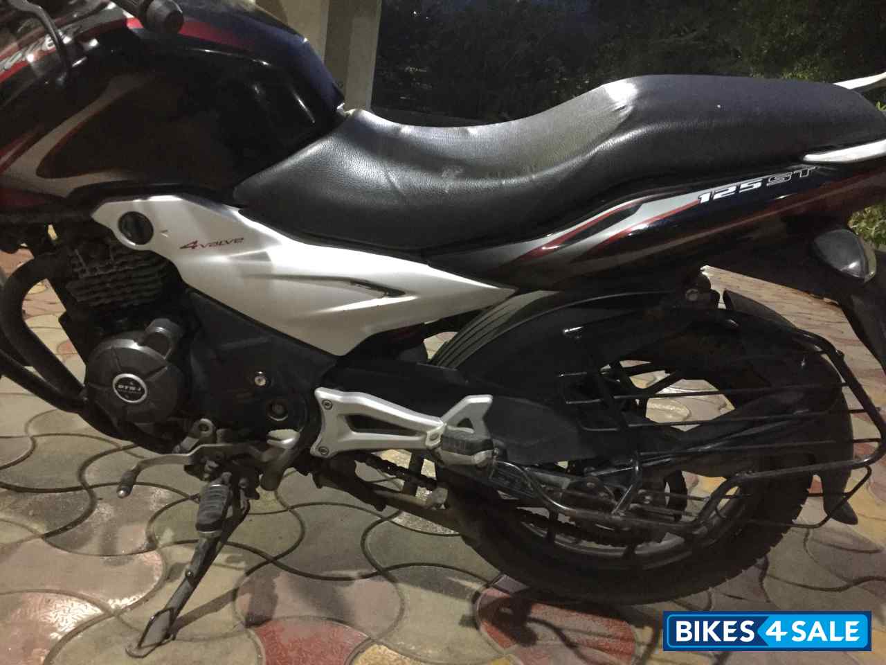 Black Red Bajaj Discover 125 ST