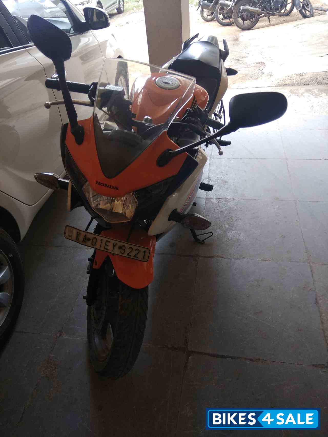 Honda CBR 150R