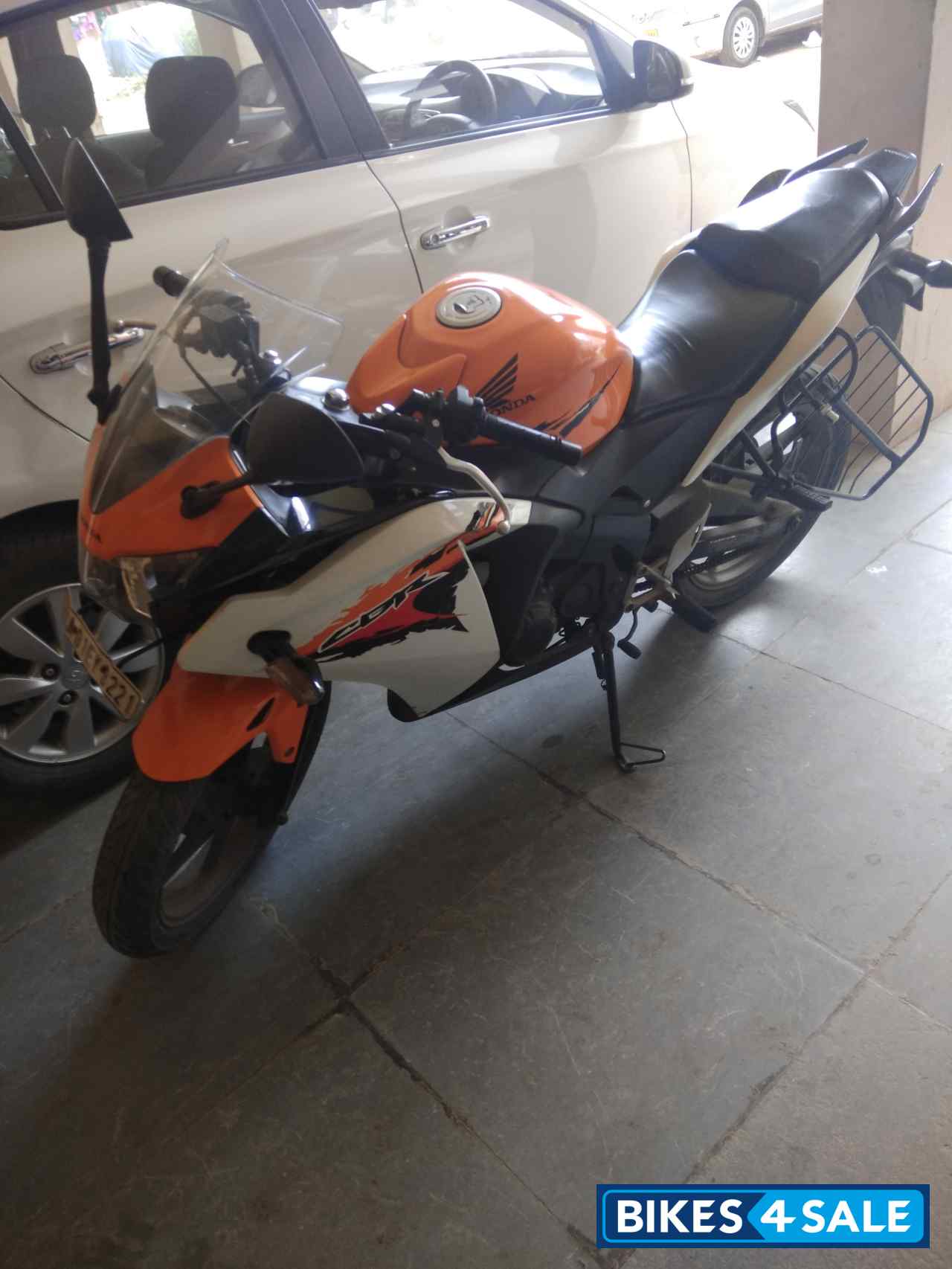 Honda CBR 150R Honda CBR 150R