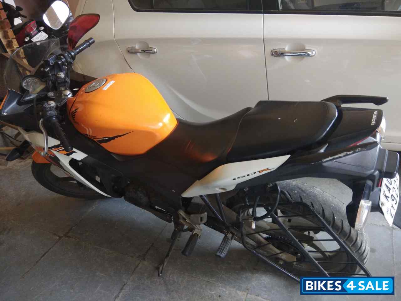 Honda CBR 150R Honda CBR 150R