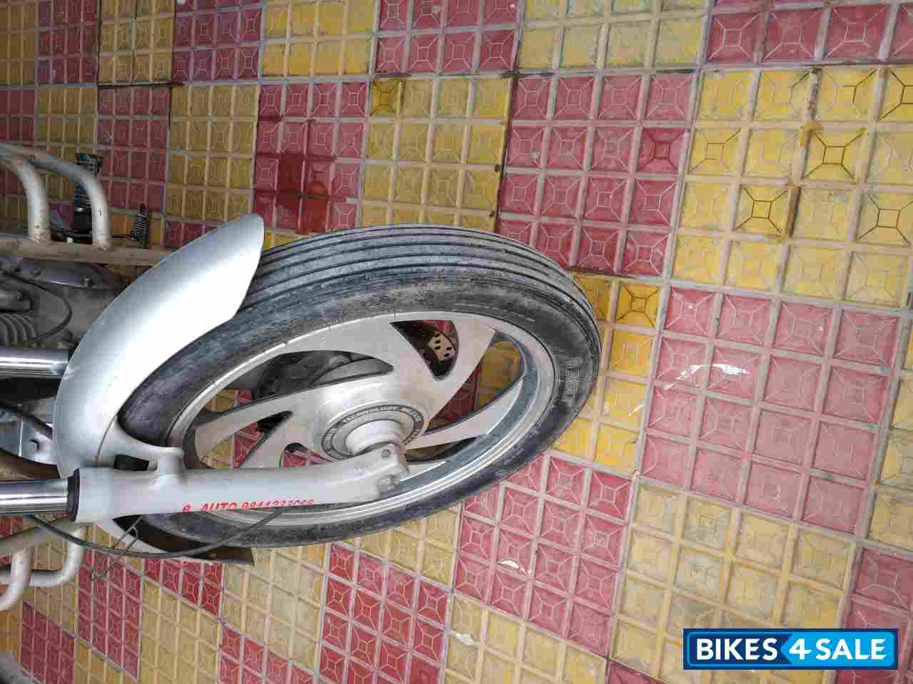 Silver Royal Enfield Thunderbird TwinSpark 350