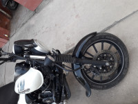 Bajaj Avenger Street 220