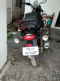 Black Bajaj Avenger 180 DTS-i