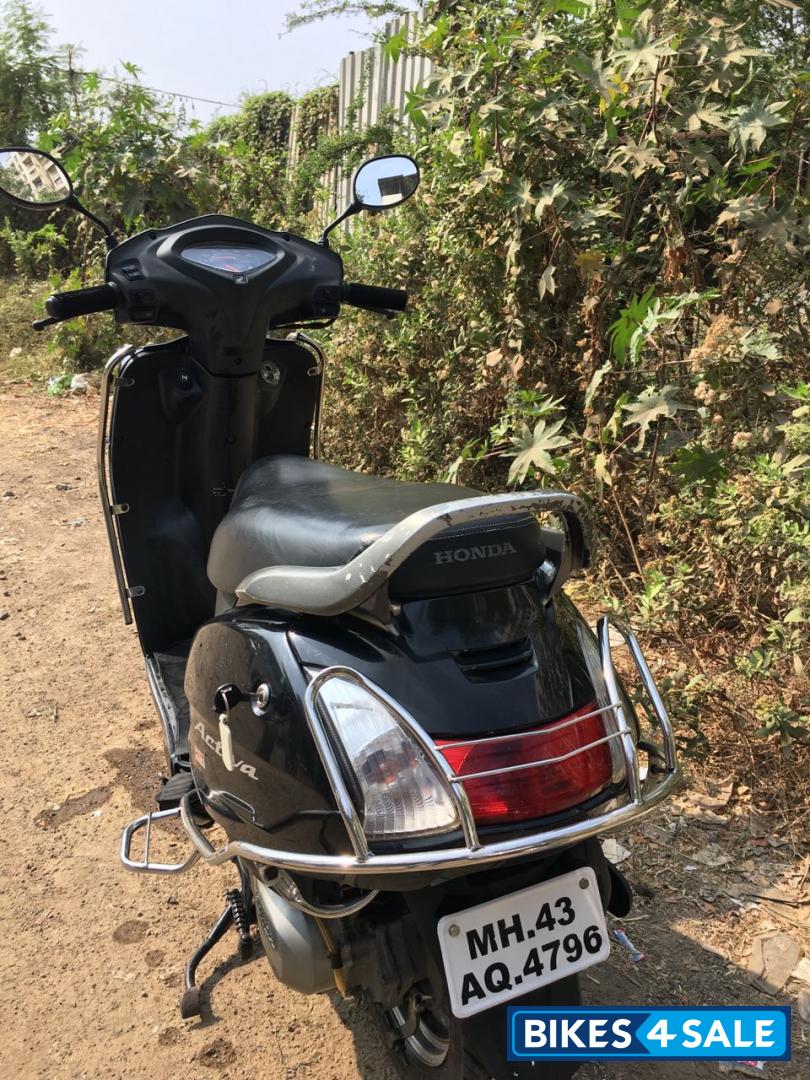 Black Honda Activa
