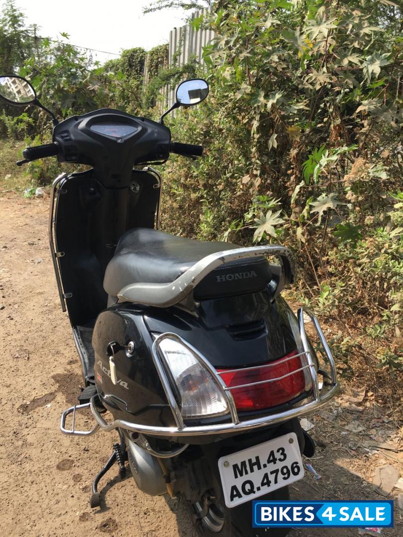Black Honda Activa