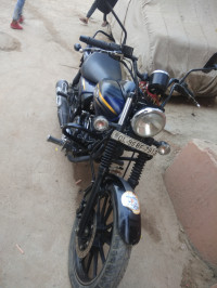 Bajaj Avenger Street 150