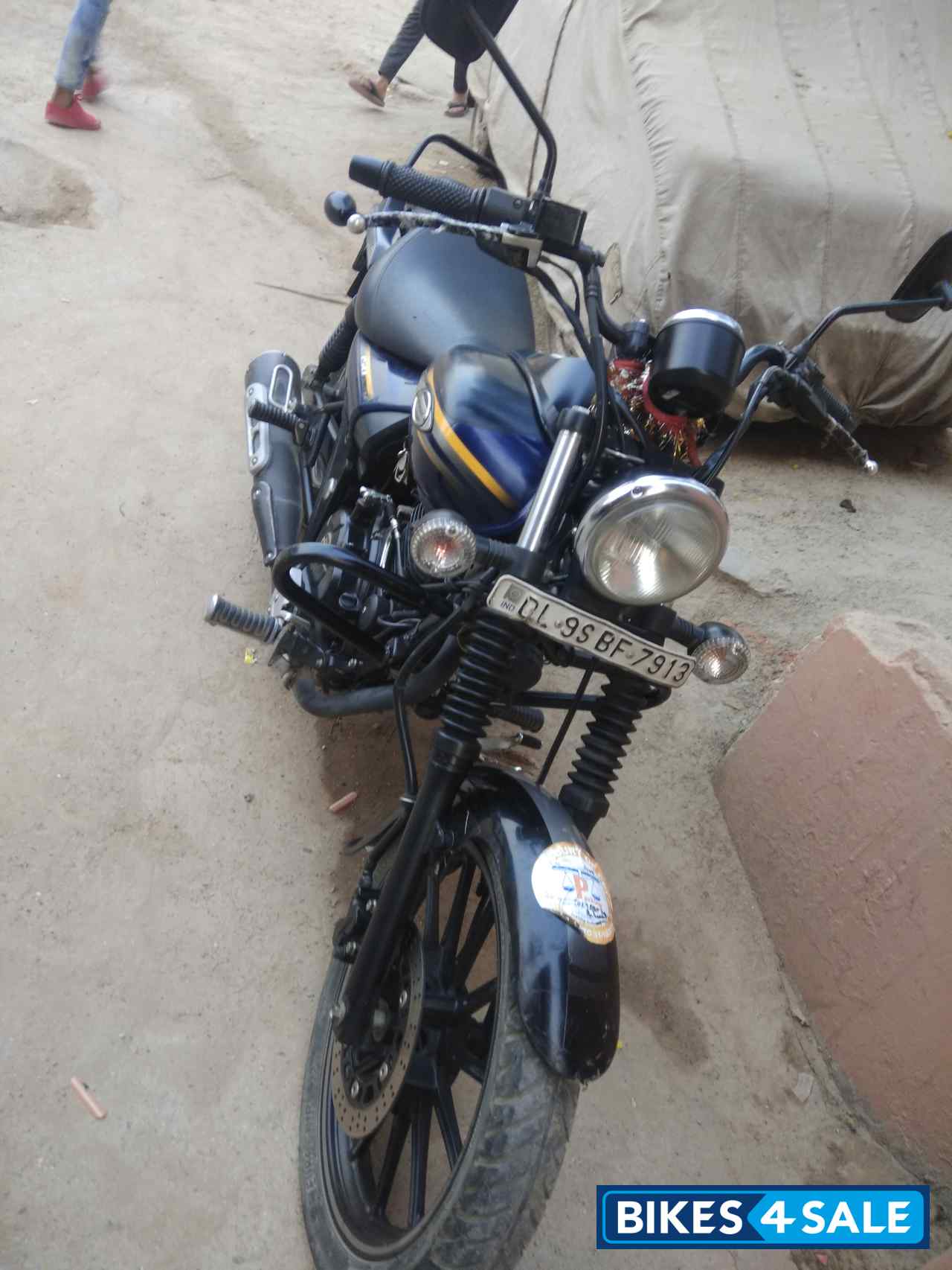 Bajaj Avenger Street 150