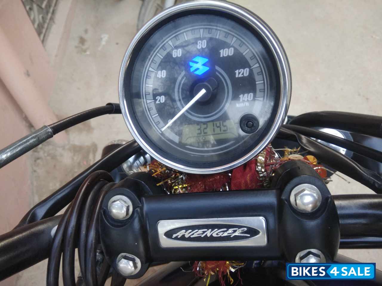 Bajaj Avenger Street 150