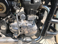 Black With Limited Edition Whi Royal Enfield Classic 500