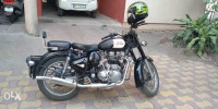 Black Royal Enfield Classic 350