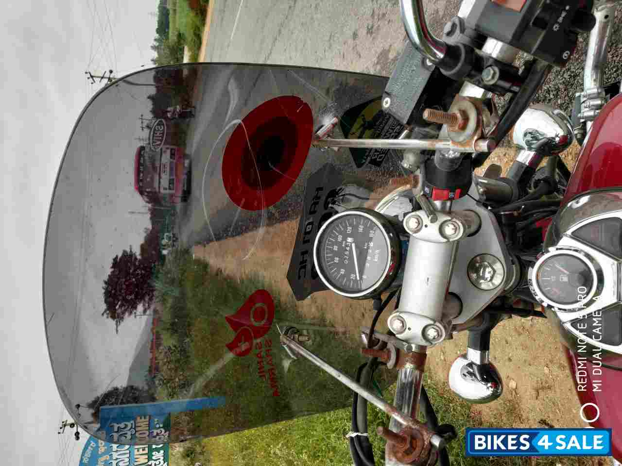 Bajaj Avenger 220 DTS-i