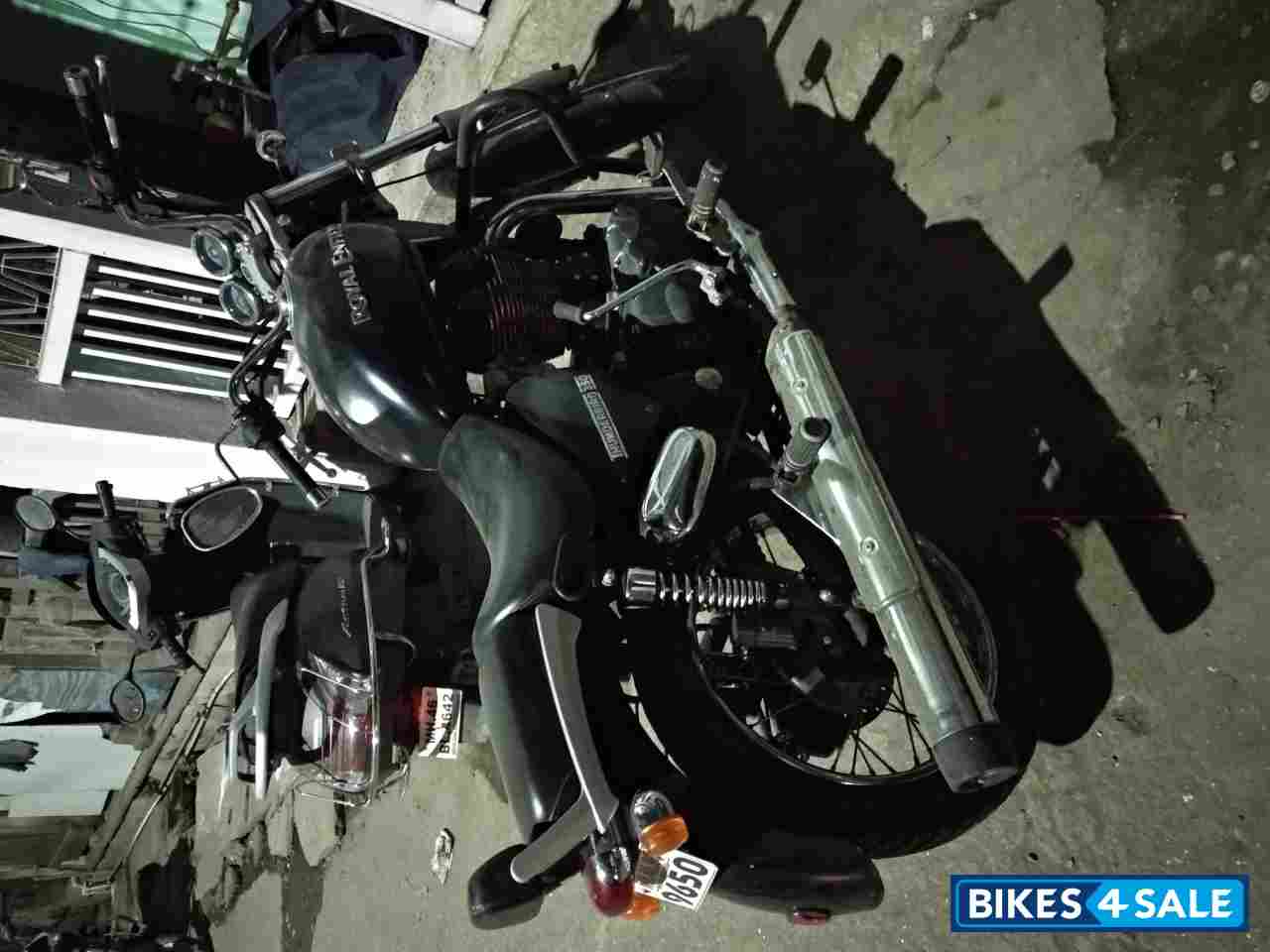 Mat Black Royal Enfield Thunderbird 350