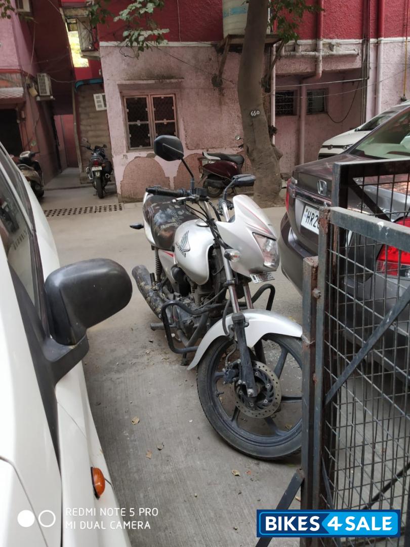 Silver Grey Honda CB Shine