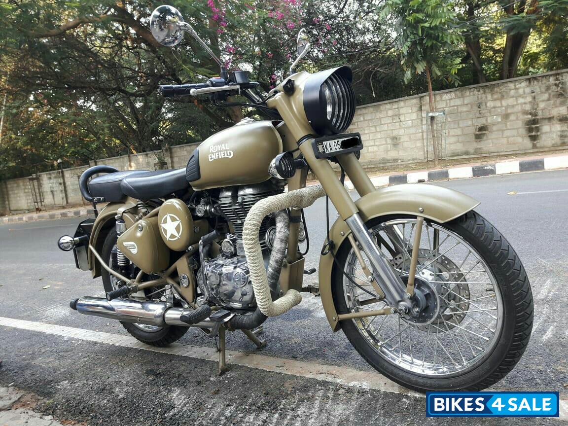 Desert Strom Royal Enfield Classic Desert Storm