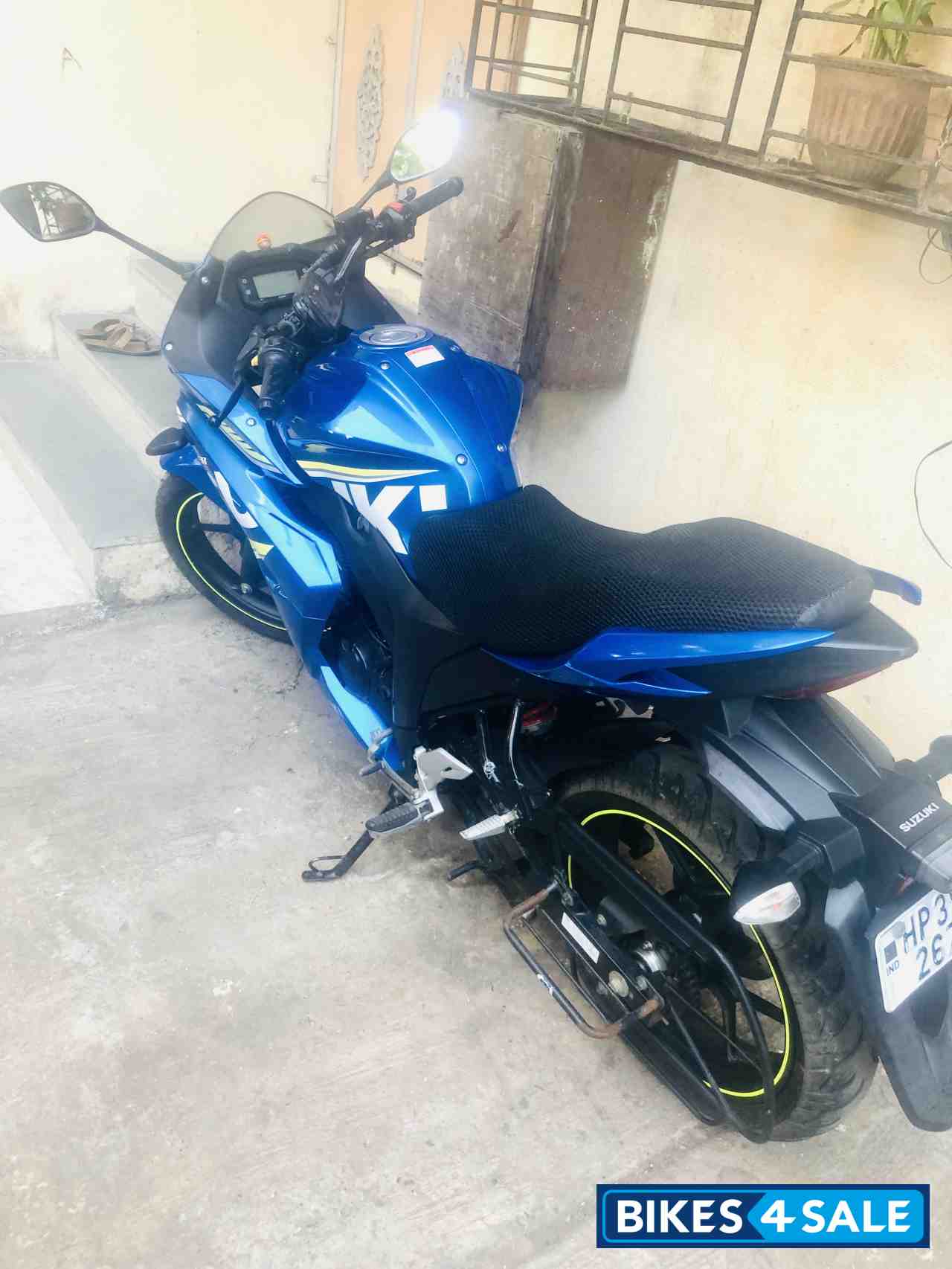 Suzuki Gixxer SF