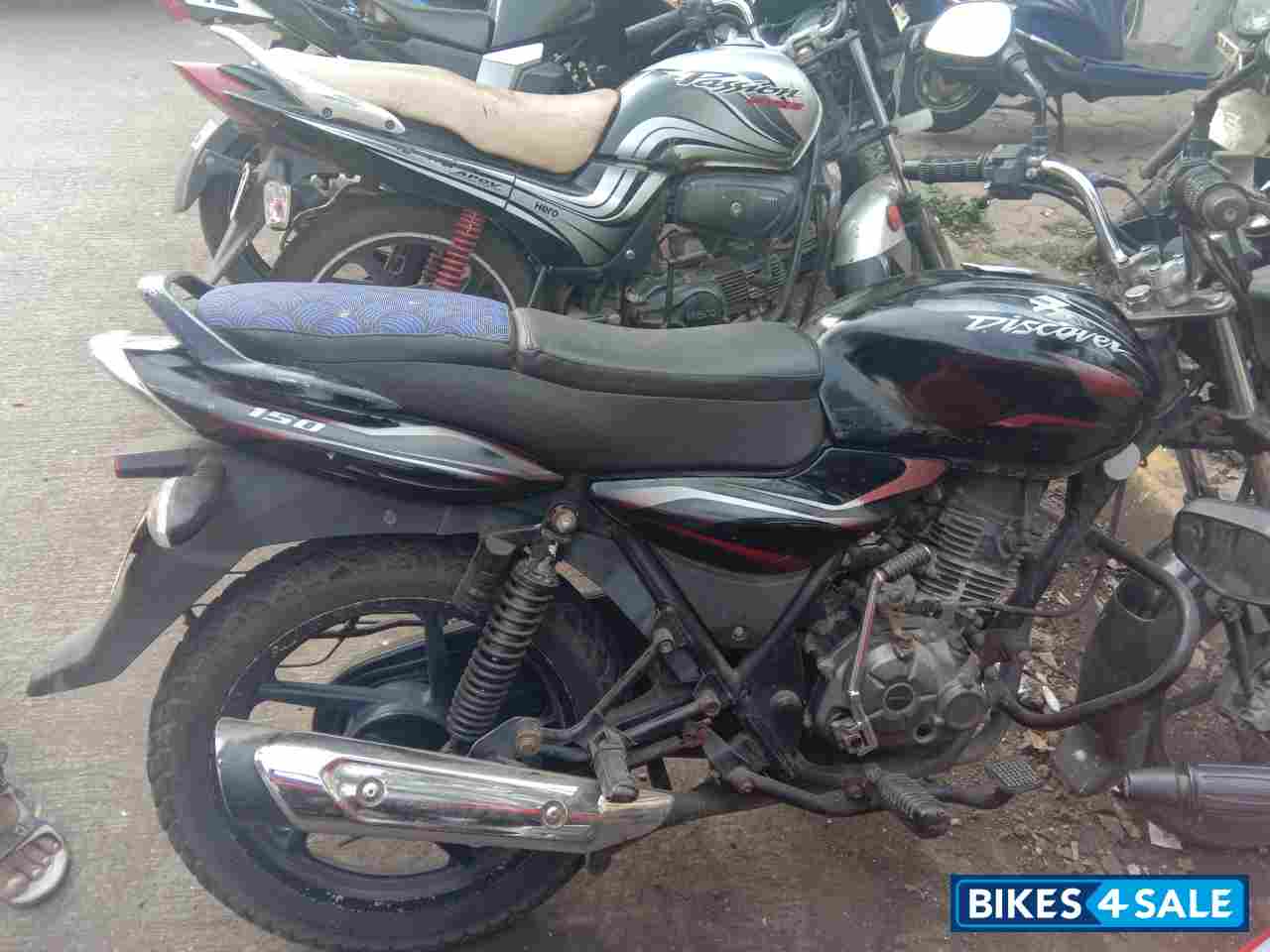 Bajaj Discover DTSi 150