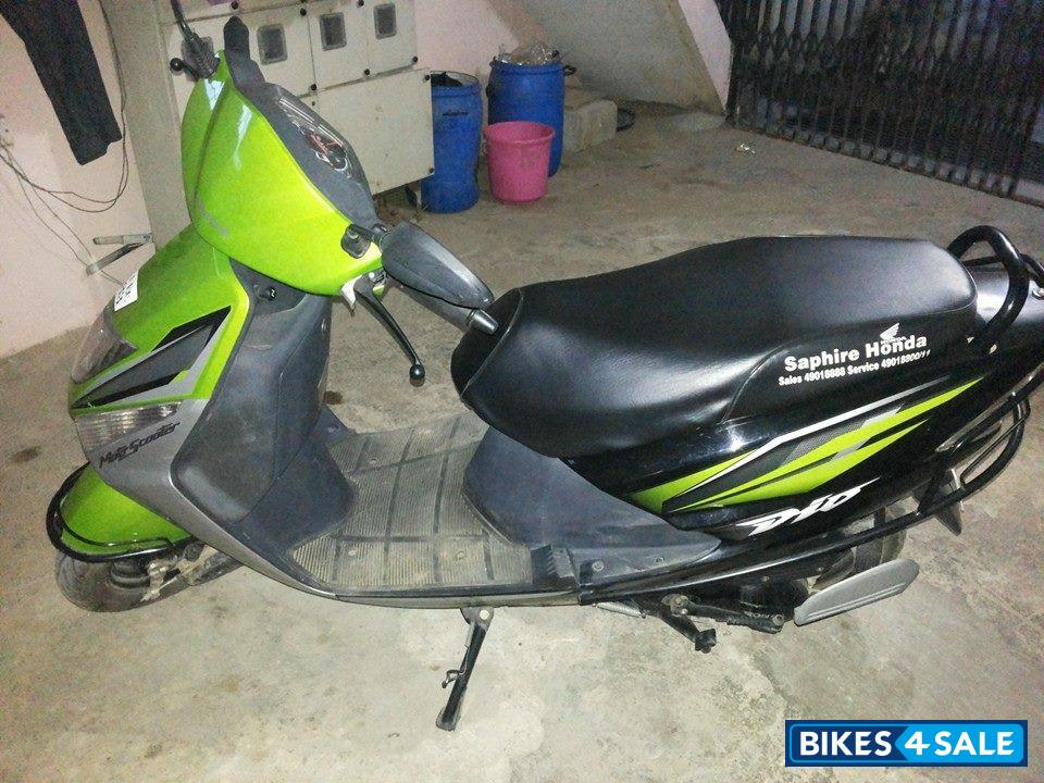 Green Honda Dio Picture 3. Bike ID 198486. Bike located in Bangalore