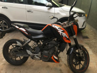 KTM Duke 200