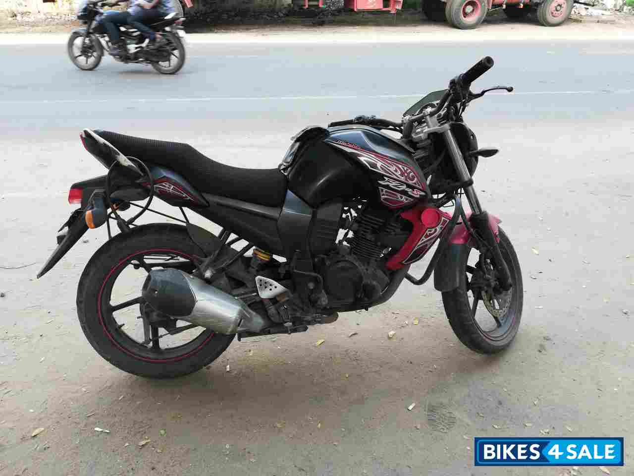 Yamaha FZ-S Yamaha FZ-S