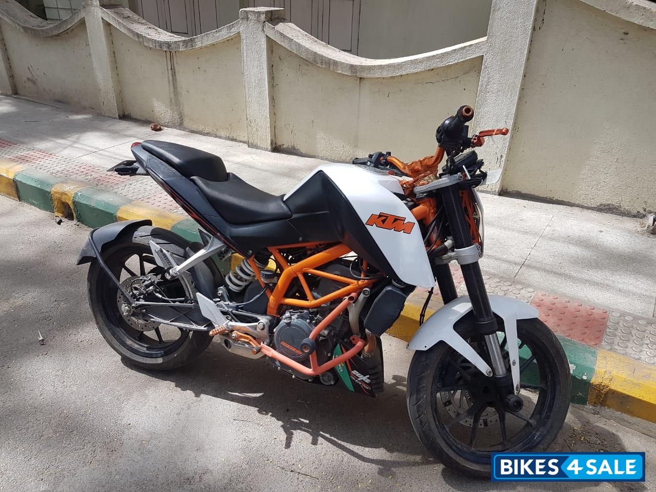 KTM Duke 390