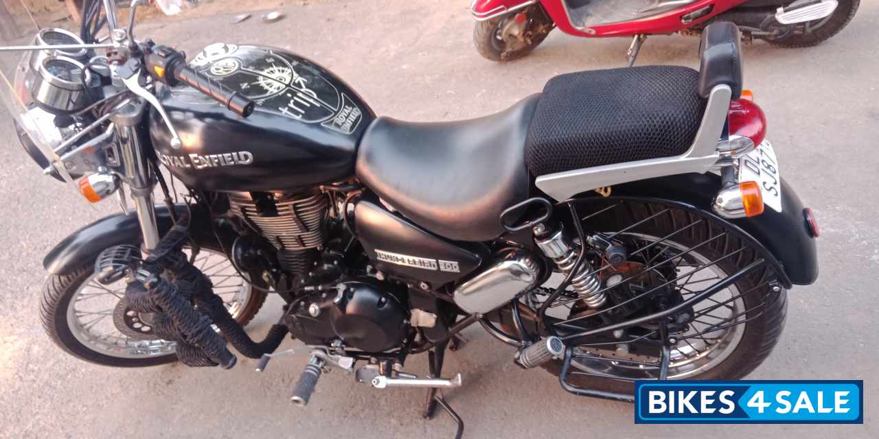 Matt Bkack Royal Enfield Thunderbird 500