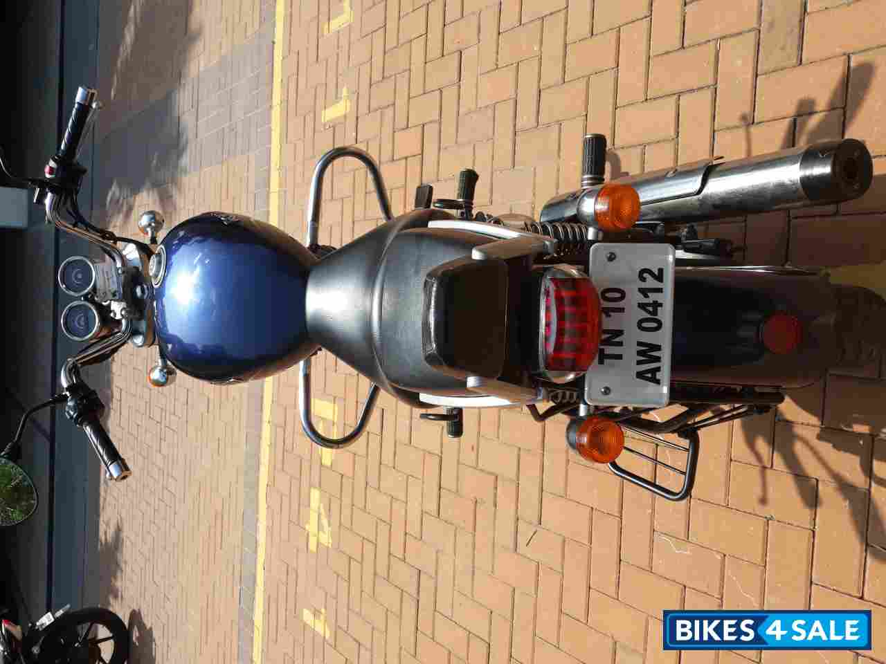 Blue Royal Enfield Thunderbird 350