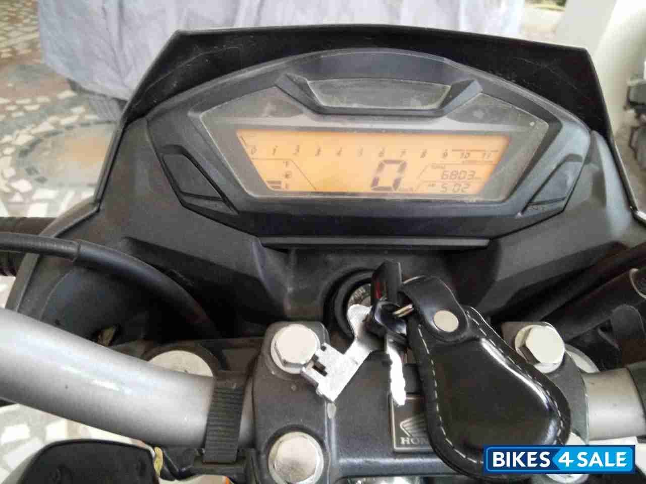 Honda CB Hornet 160R